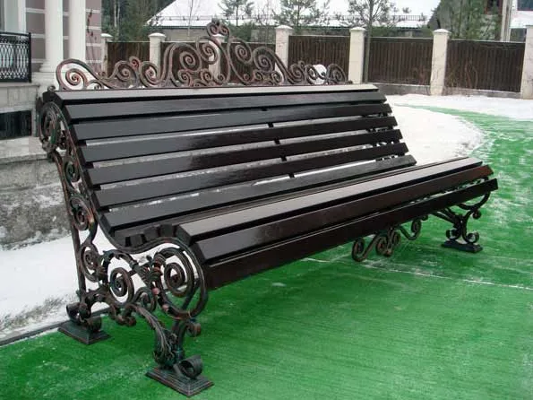 სკვერის სკამი